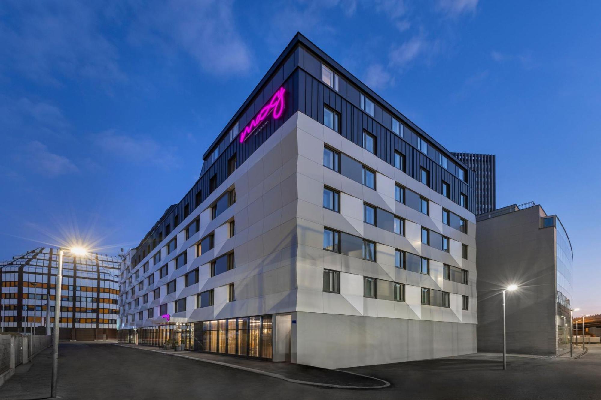 Moxy Vienna City East ภายนอก รูปภาพ