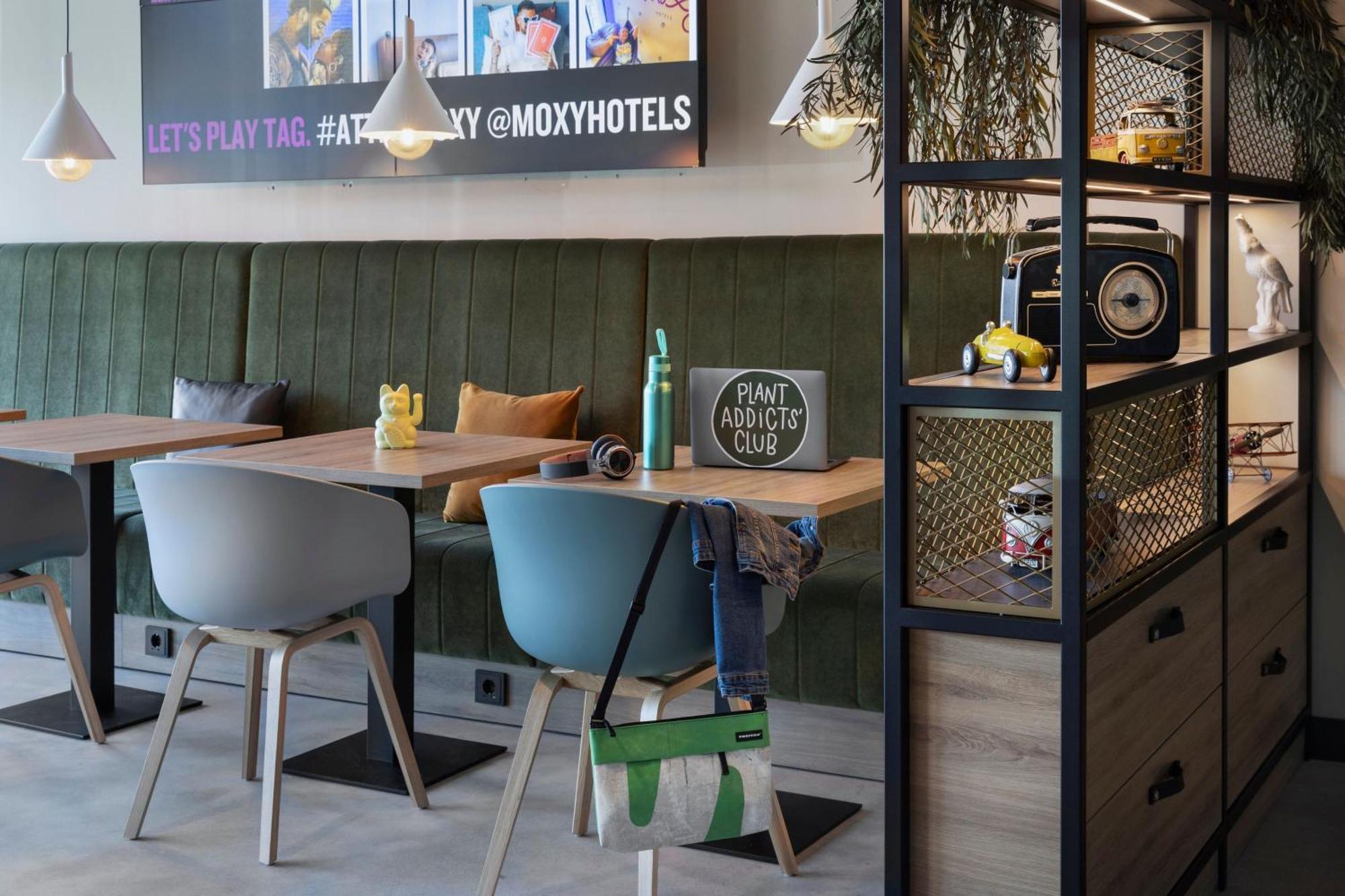 Moxy Vienna City East ภายนอก รูปภาพ