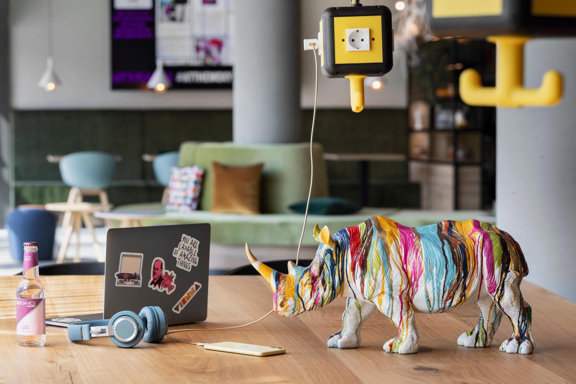 Moxy Vienna City East ภายนอก รูปภาพ
