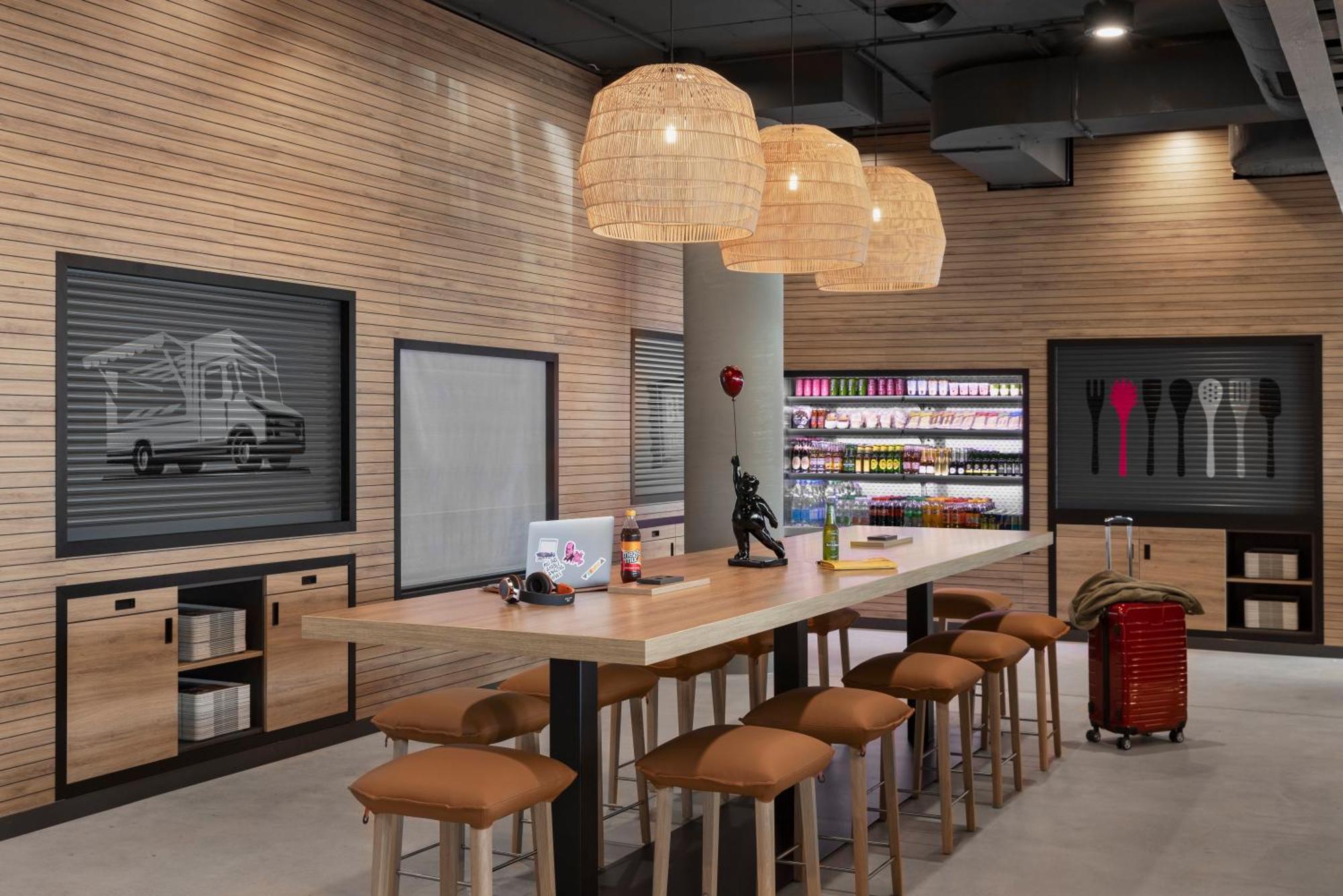 Moxy Vienna City East ภายนอก รูปภาพ