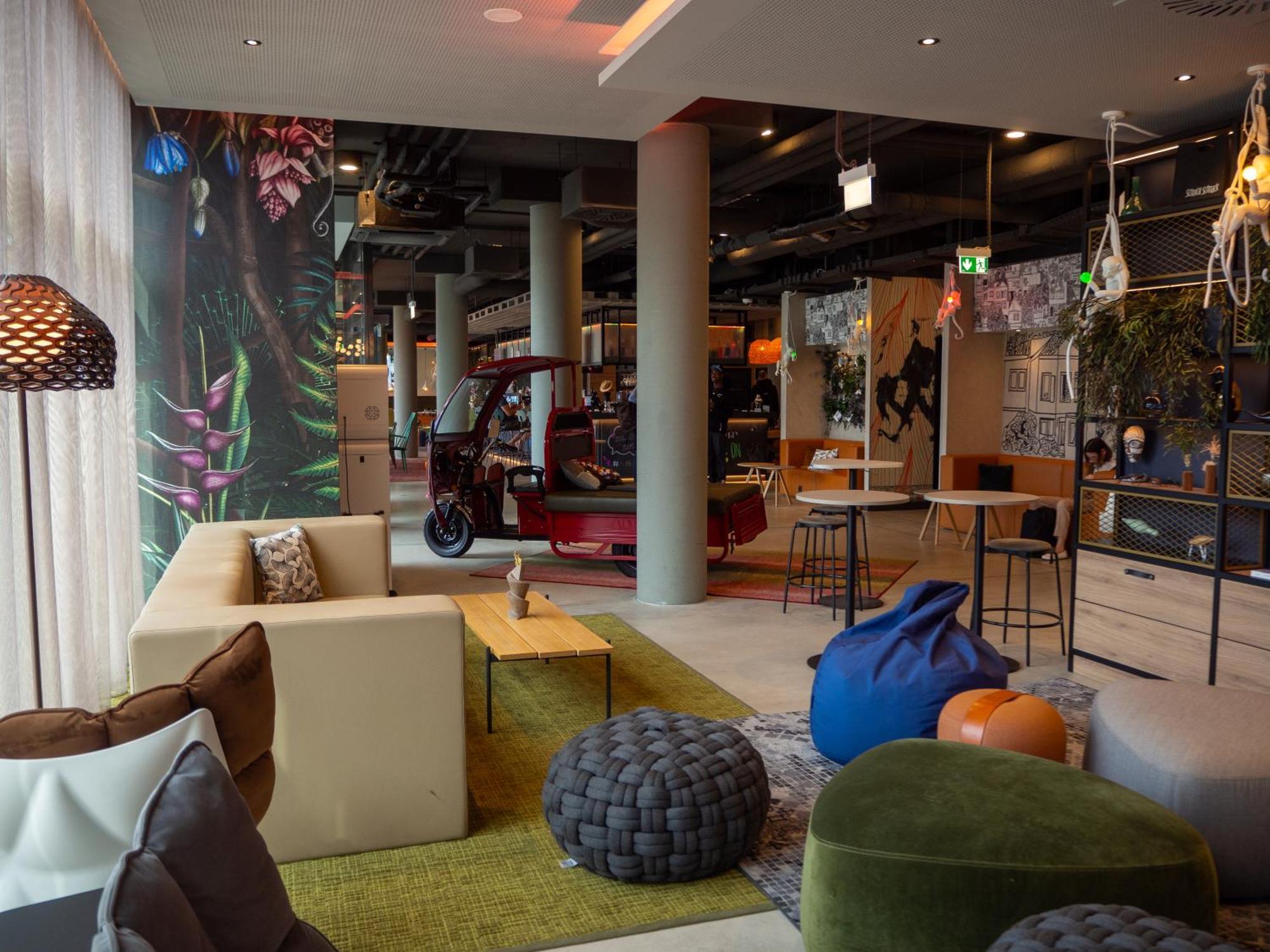Moxy Vienna City East ภายนอก รูปภาพ